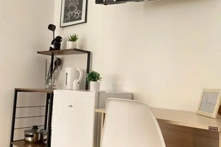 Room 3 of 4