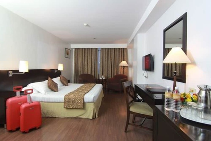Room 14 of 40