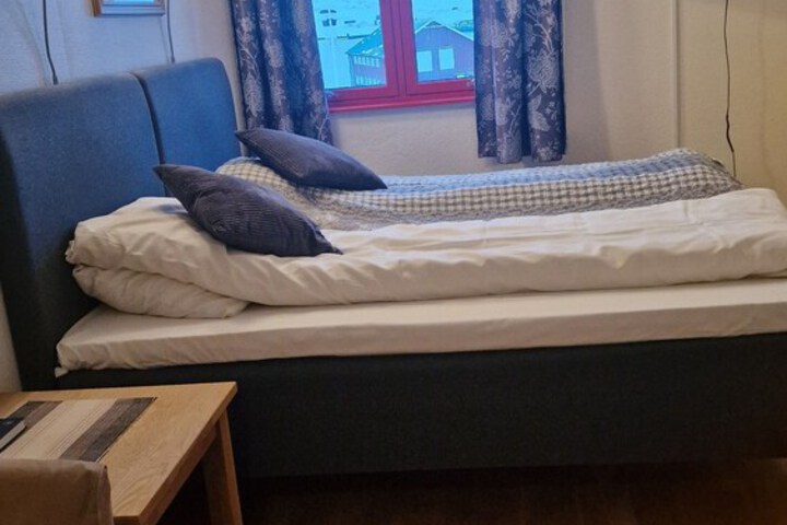 Room 4 of 22