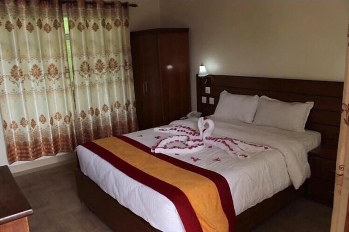 Room 17 of 54