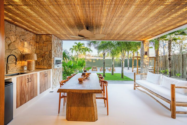 Terrace/Patio 11 of 19