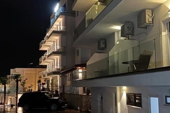 Hotel 24 of 26
