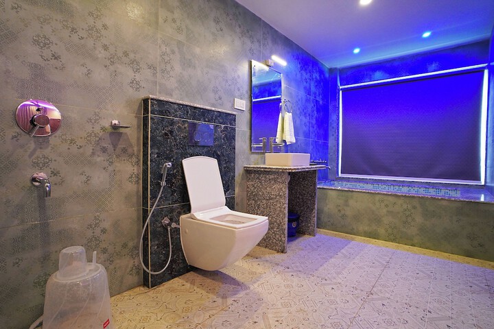 Room 20 of 72