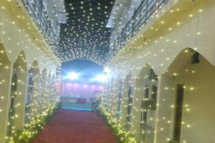 Hotel Shivam palace