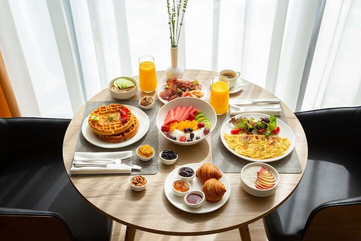 Breakfast/Coffee Service 69 of 141