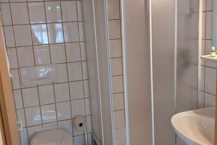 Room 16 of 39