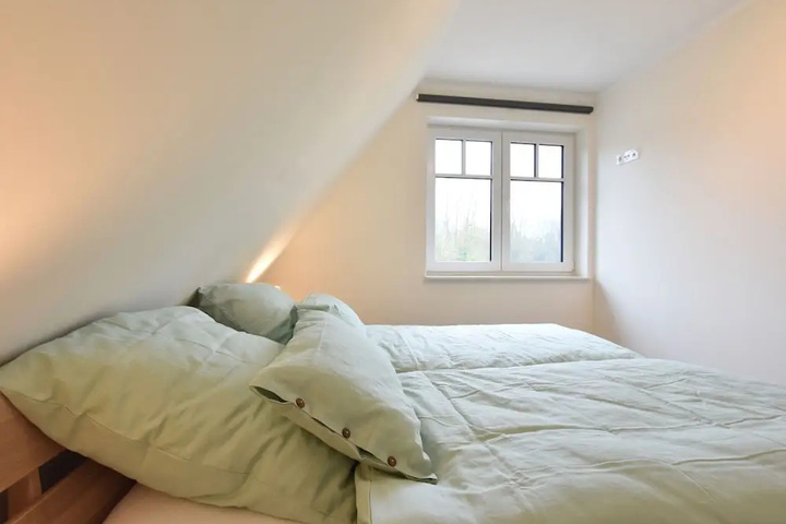 Room 5 of 21