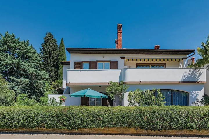 Beautiful Home in Novigrad With Wifi and 0 Bedrooms