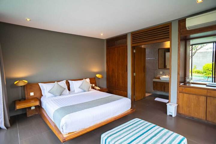 Room 25 of 85