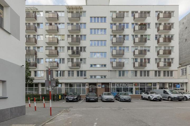 Image of City Center Chmielna 100