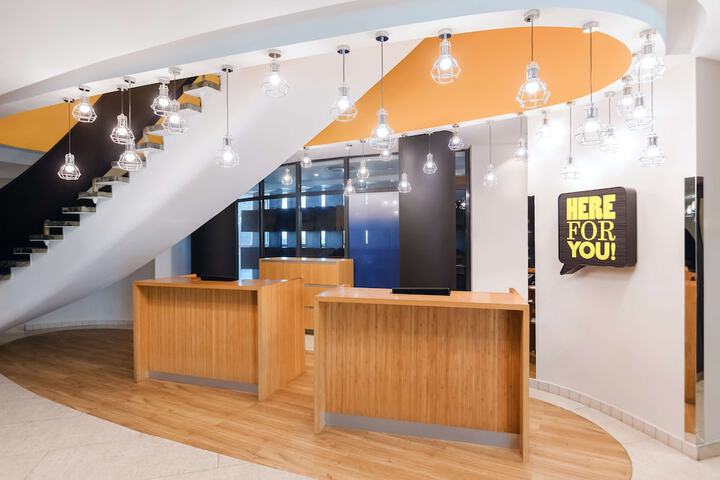 Guest Lobby