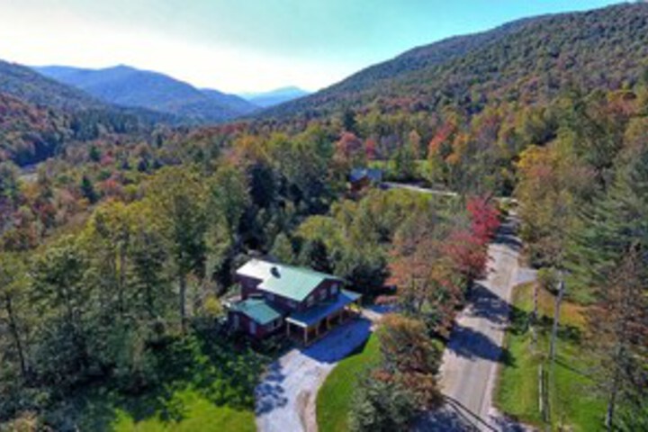 Pittsfield Chalet in Pittsfield, NY