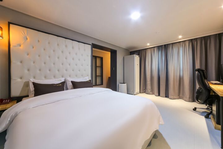 Room 58 of 60