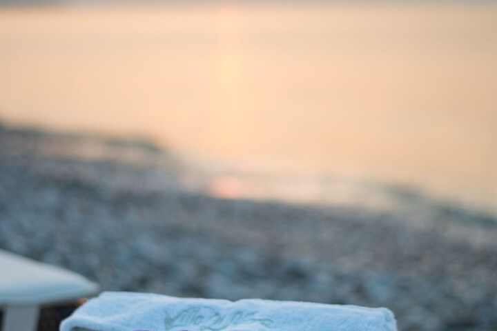 Beach 87 of 100