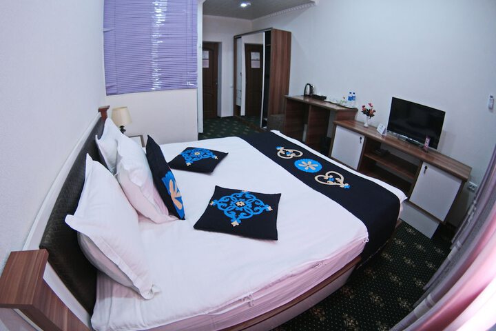 Room 21 of 51
