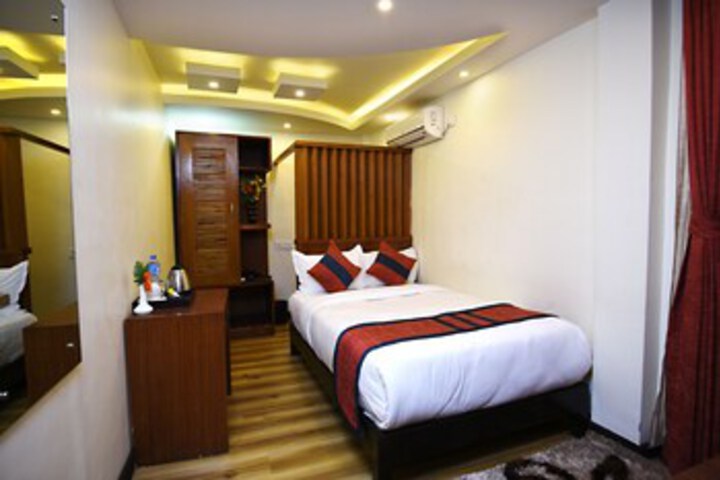 Room 70 of 339
