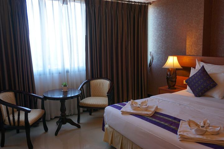 Room 14 of 47