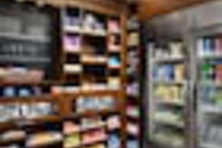 Snack bar