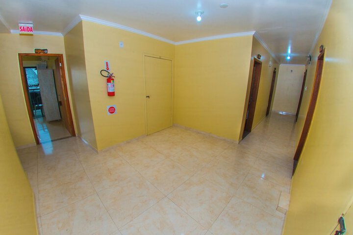 Ballroom/Hall 34 of 36