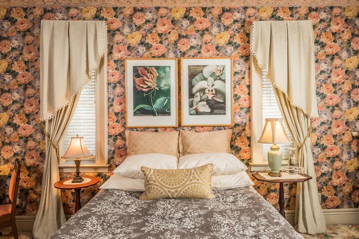 Room 25 of 58