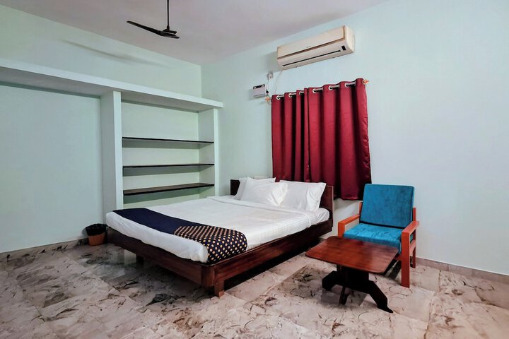 Room 42 of 63