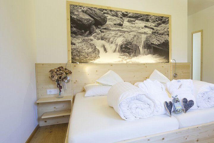 Room 5 of 39