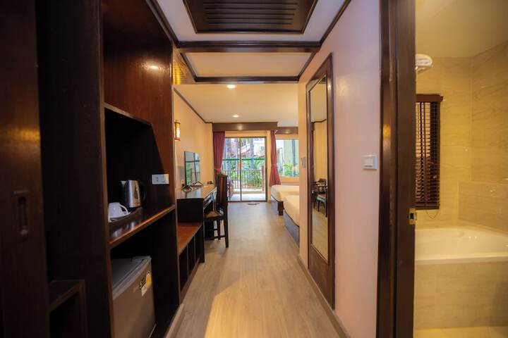 Room 44 of 98