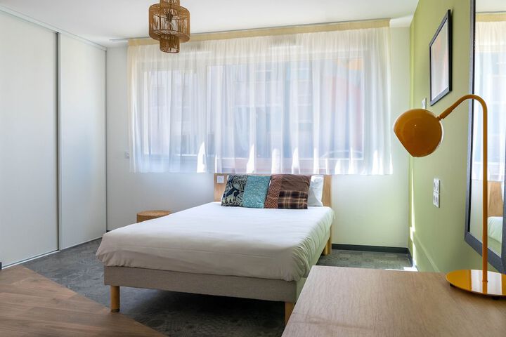 Room 7 of 41