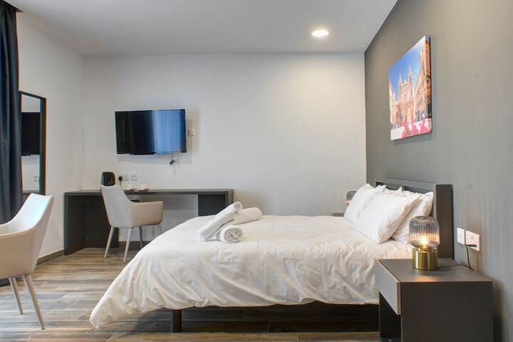 Room 12 of 89