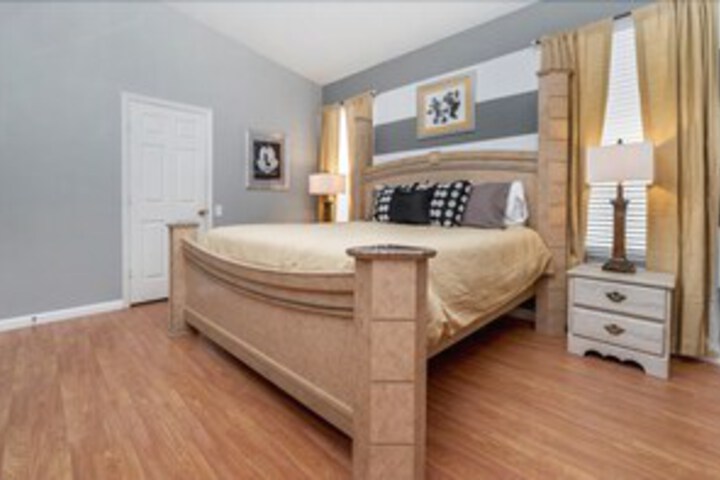 Room 34 of 45