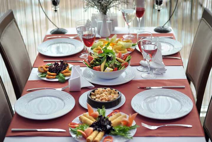 Dining Photos