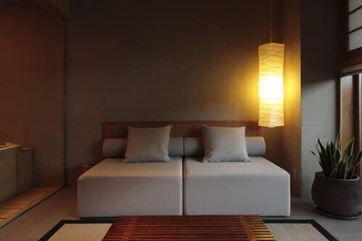 Room 26 of 53