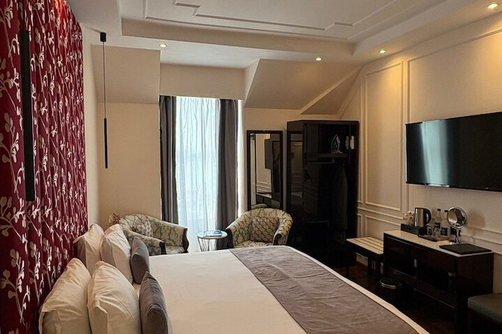 Room 29 of 87