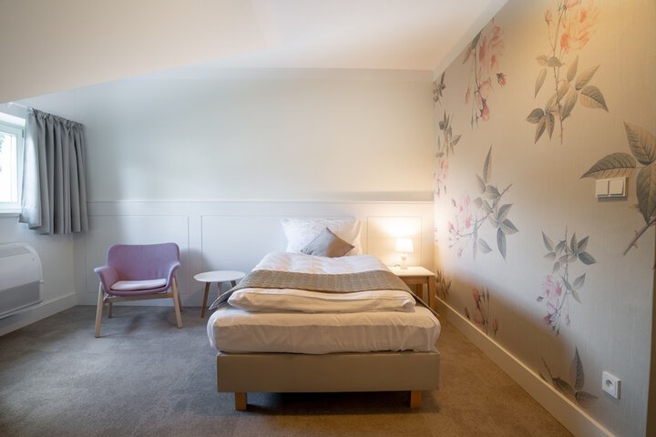 Room 34 of 72
