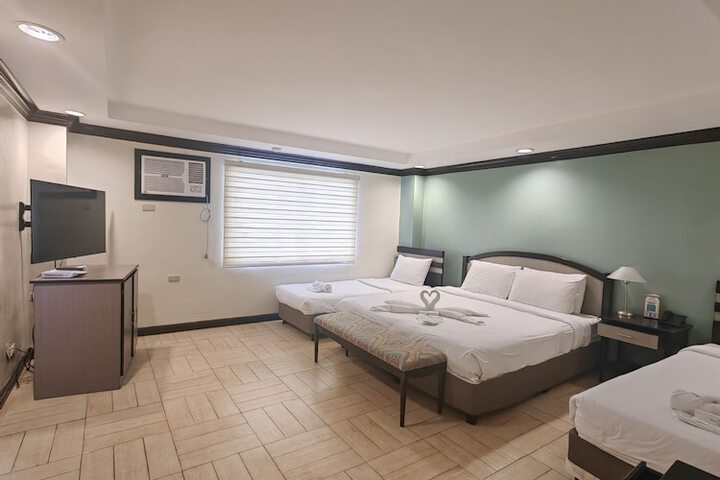 Room 15 of 58