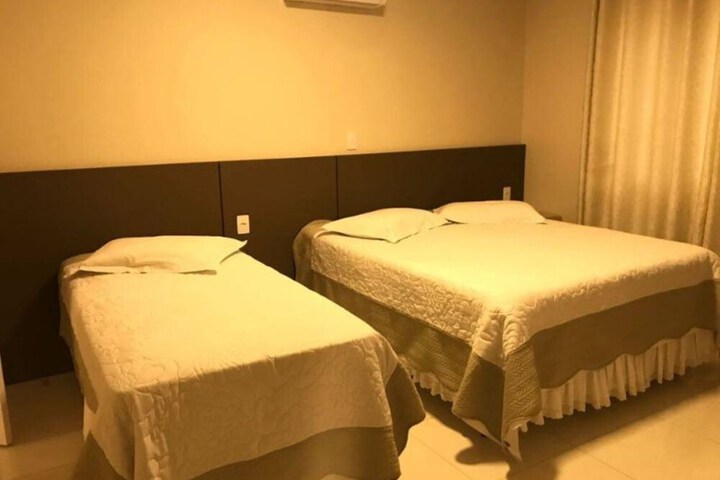 Room 8 of 43