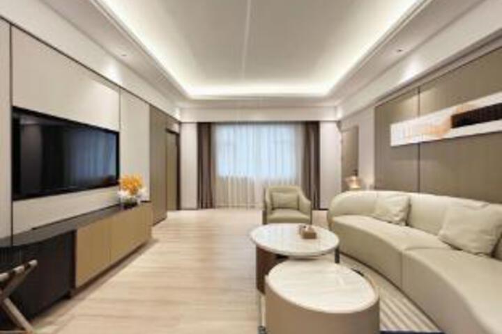 Room 21 of 23