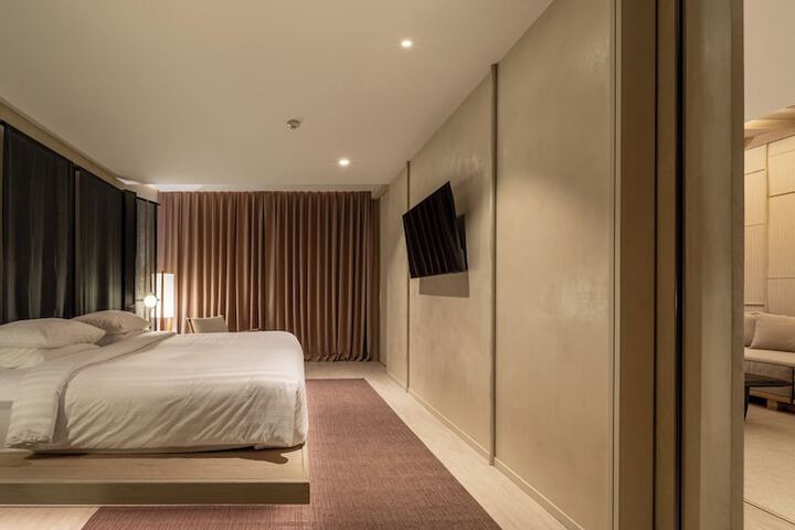 Room 38 of 111
