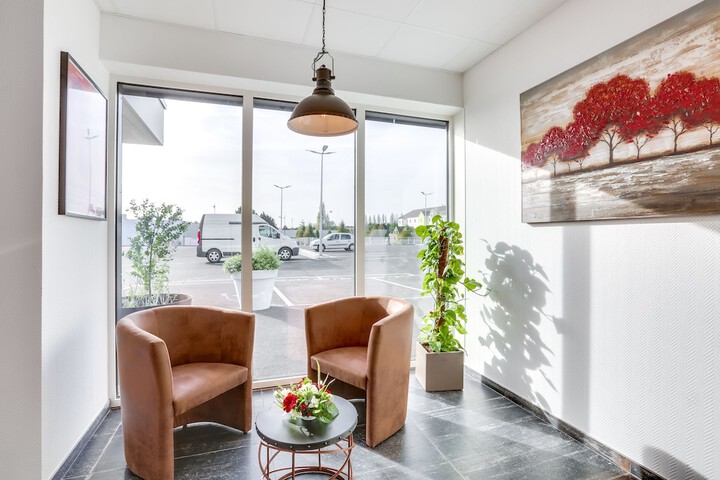 Hotel Lobby