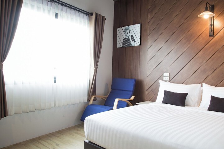 Room 18 of 42