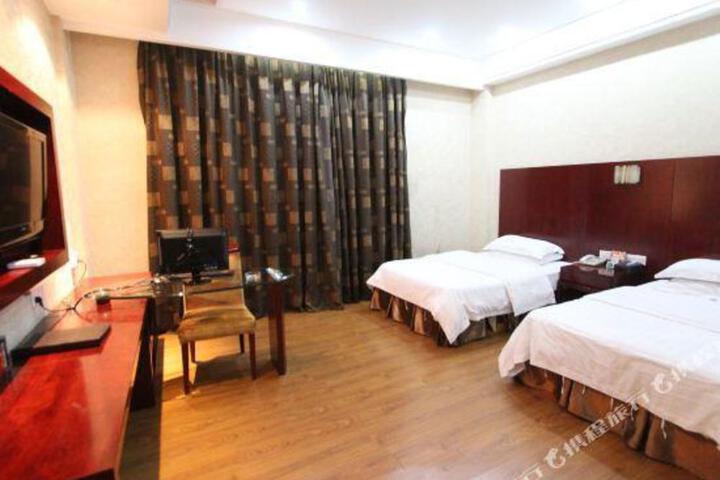 Foshan Silver City Hotel (Shunde Junan Branch)