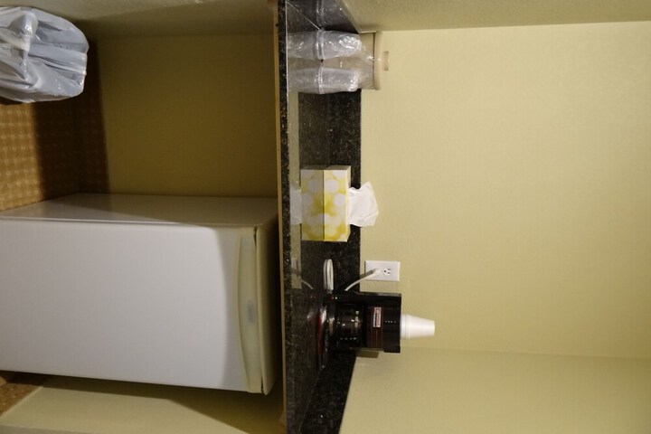Minibar