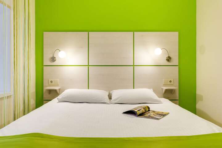 Room 38 of 95