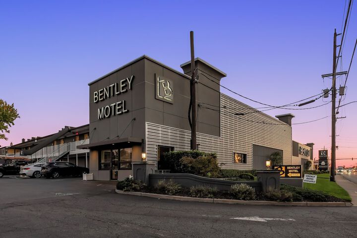 Bentley motel