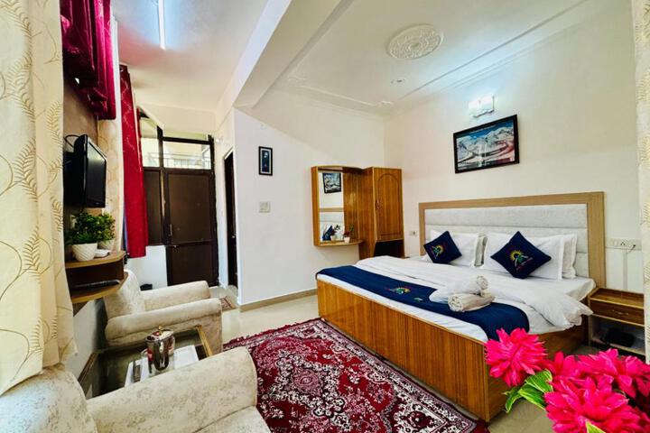 Kumar Residency