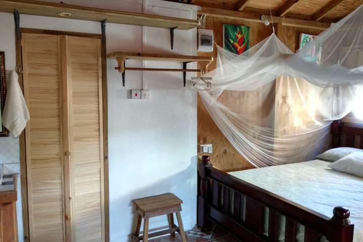Room 9 of 60