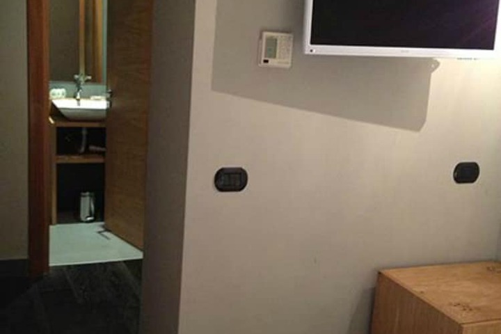 Room 21 of 51
