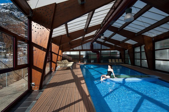 Pool 55 of 113