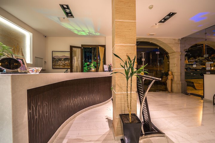 Lobby Photos