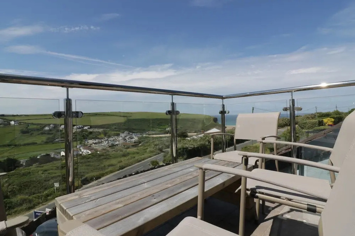 Terrace/Patio 7 of 14